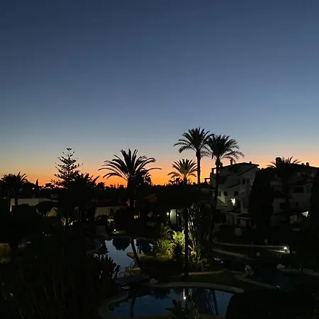 Topbeliggende Lejl I Nueva Andalucia Apartment Marbella